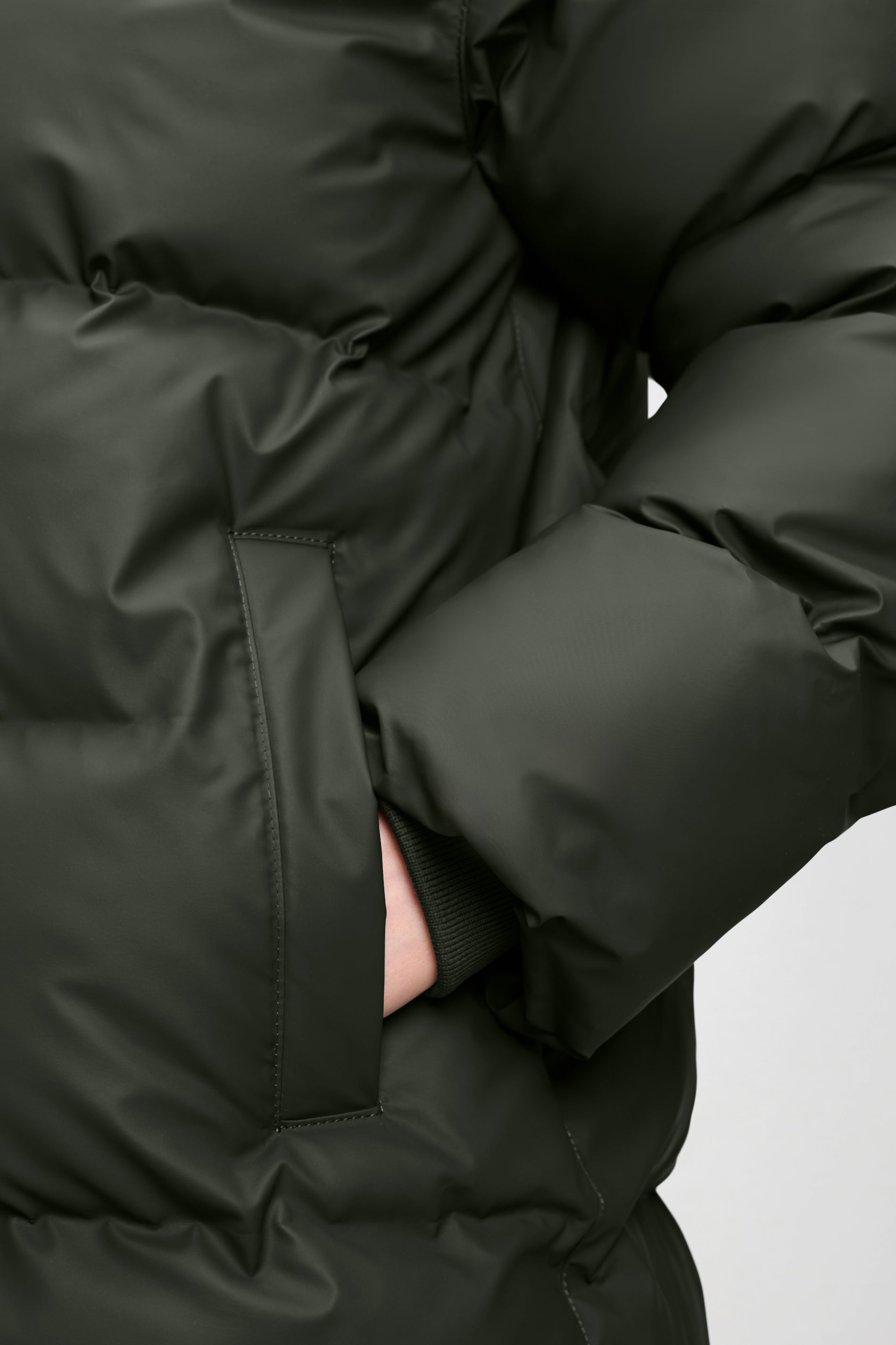 RAINS Alta Puffer Jacket Green Jacket