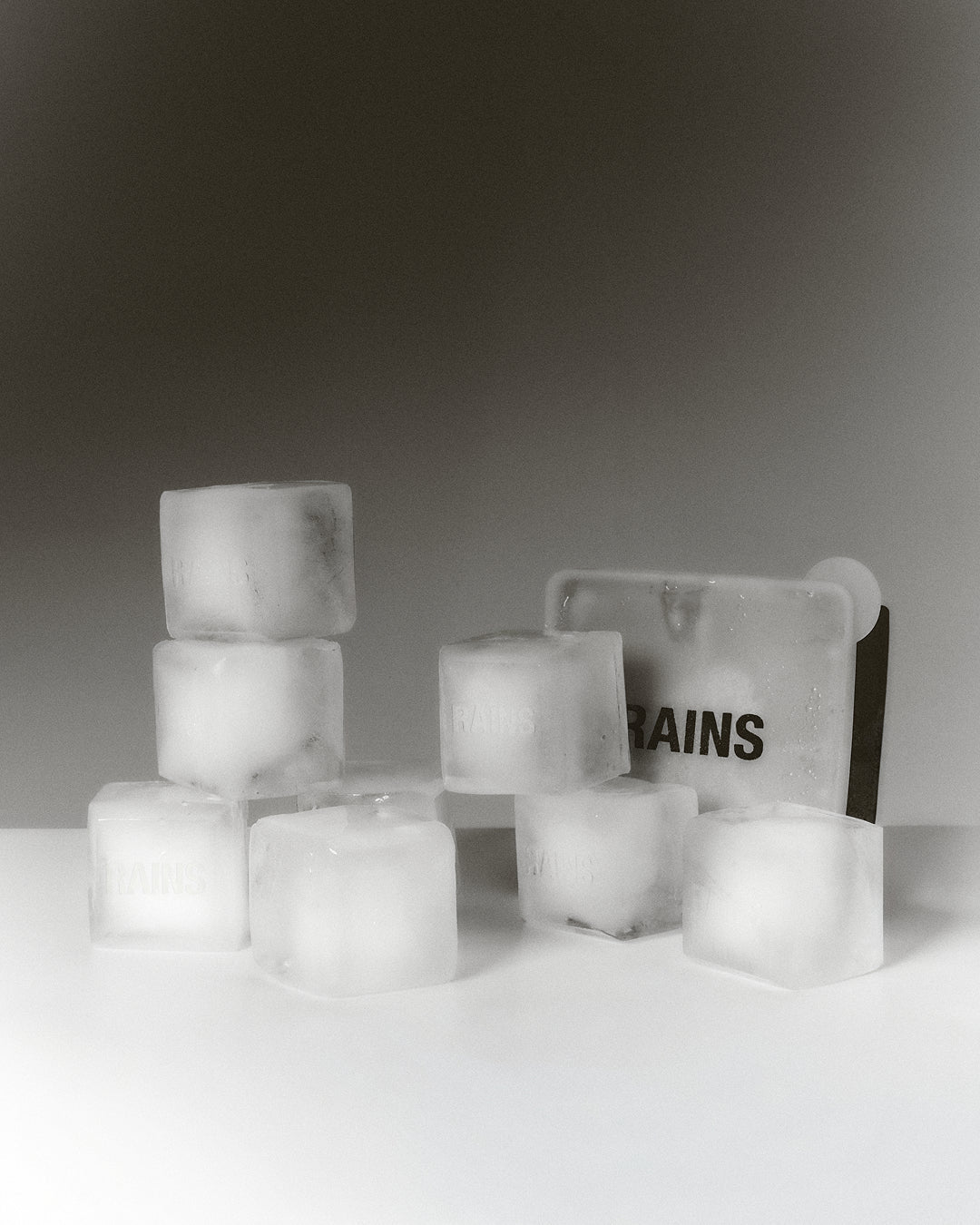 src_rains-dk_MediaImage_55050993893723